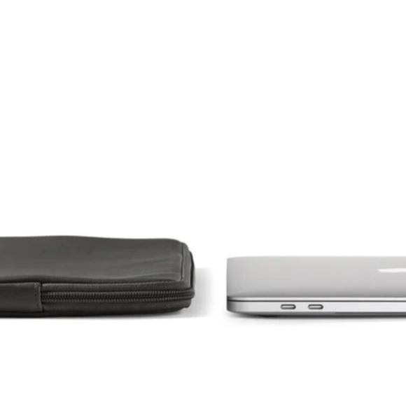 Brand new leather 15” Sleek Black Leather Laptop Sleeve in black onyx - Picture 2 of 9